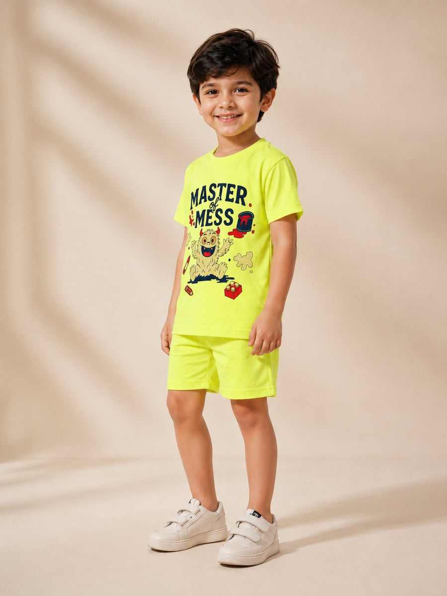 Master of Mess T-Shirt & Shorts Set