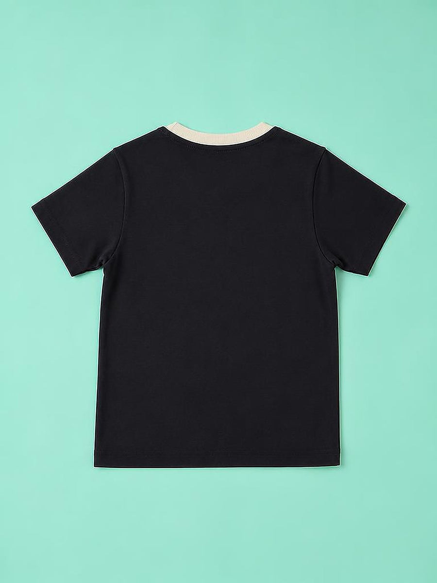 Hero T-Shirt & Shorts Set