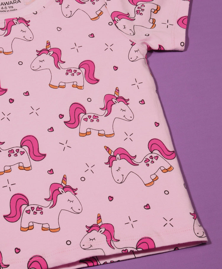 Girls Unicorn Pattern Half Sleeves T-Shirt & Shorts Set